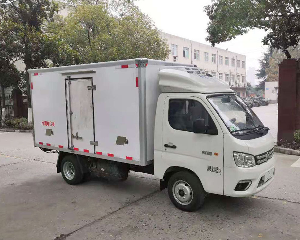 楚胜牌CSC5031XLCB6型冷藏车