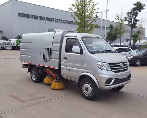 楚胜牌CSC5031TSL6型扫路车